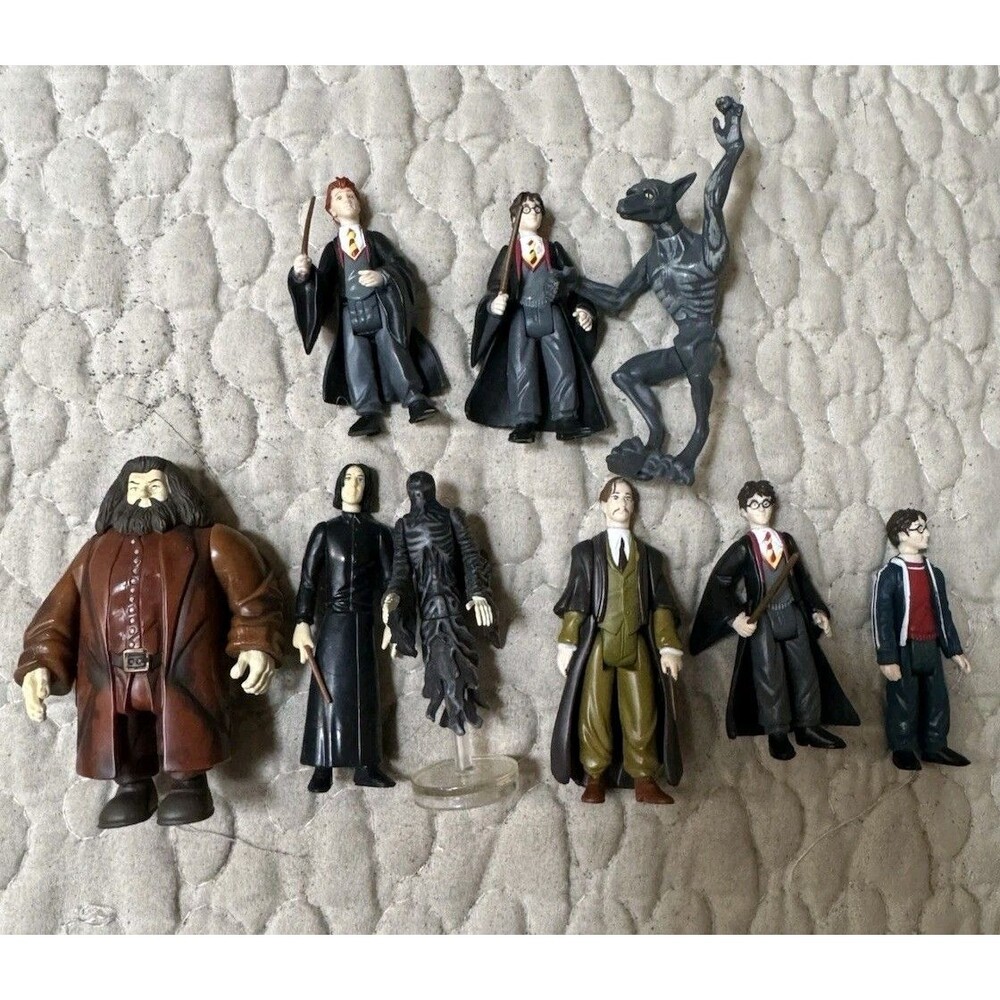 Vintage Harry Potter Mini Action Figures Lot Mattel Werewolf Lupin Hagrid More +